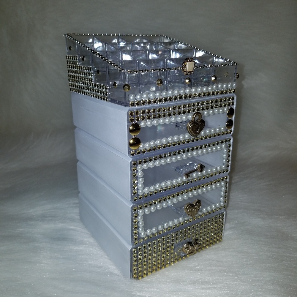 Makeup Organizer